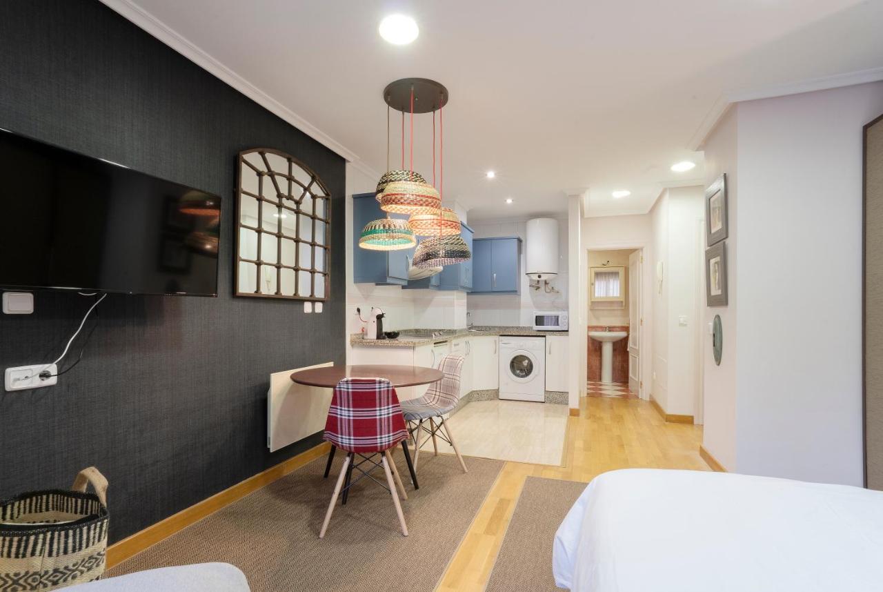Ferienwohnung De La Guardia Loft Rosal Oviédo Exterior foto